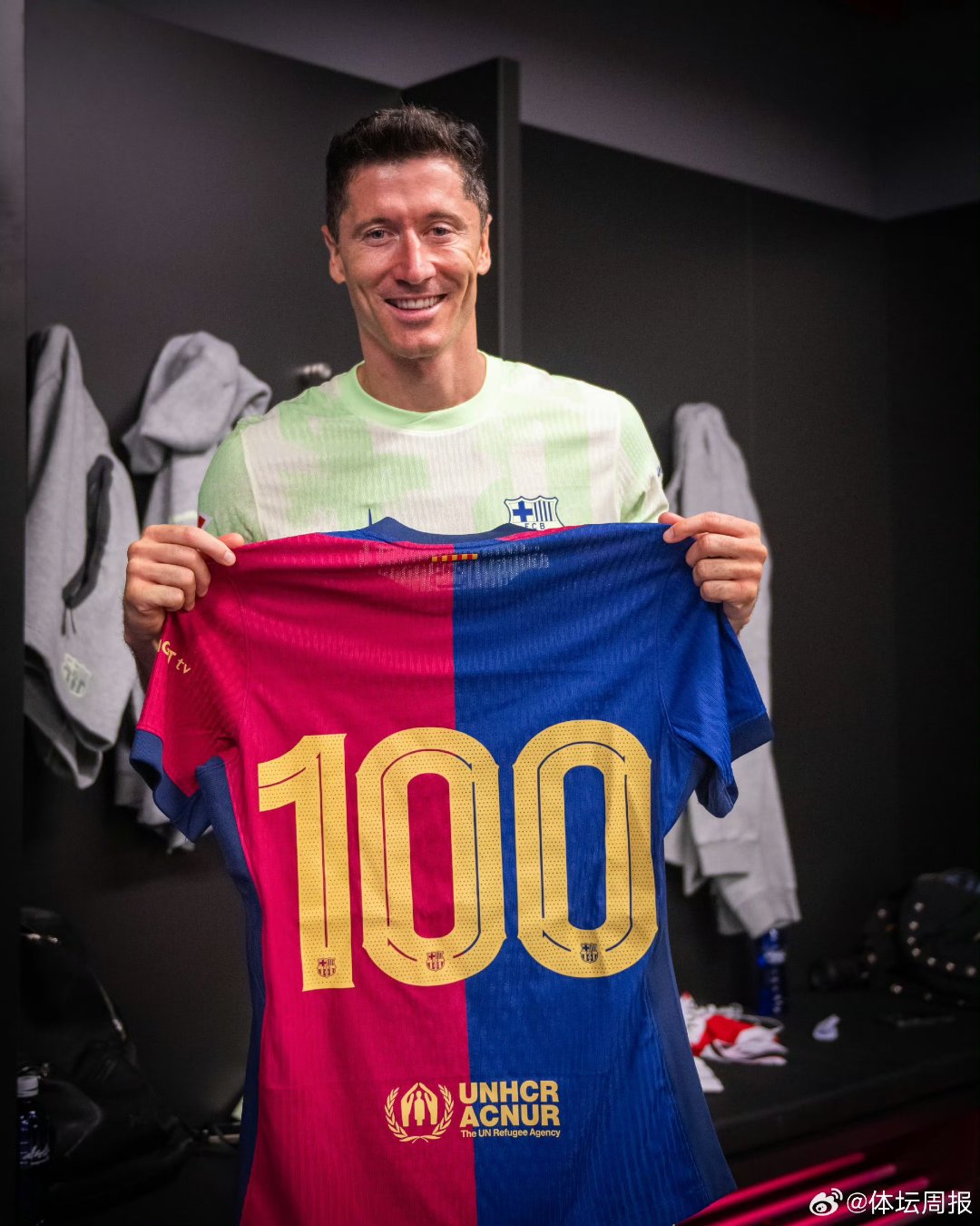 九游娱乐-莱万多夫斯基迎来三赛季高光表现，加拿大队球迷沸腾！的简单介绍